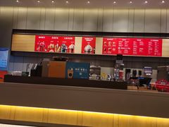 -星巴克(长沙友阿奥特莱斯店)