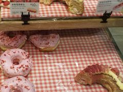 -巴黎贝甜(华堂新辰汇店)