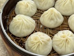 招牌鲜肉汤包-曼曼汤包(建国西路店)