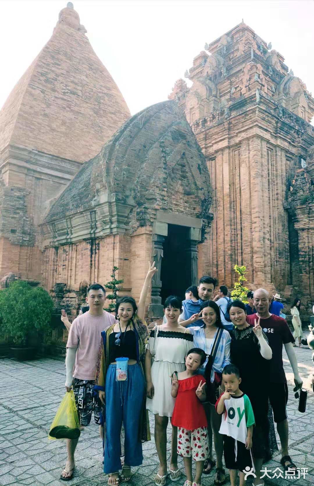 拿照片一问起他们还会记得这是芽庄！其他的也就可圈可点了