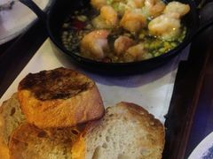 西班牙蒜香虾伴法包-FISH&POTATO Cō(地中海美食 万象城店)
