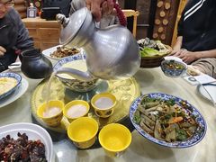 -三锅莊·牦牛肉火锅·香格里拉特色藏餐宴请餐厅(菱角塘路店)