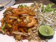 炒金边粉-Dash Teak House