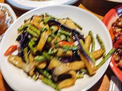 -柴窝堡22号辣子鸡·传承新疆菜