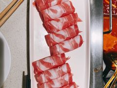 -海底捞火锅鲜切牛肉主题店(长寿路店)
