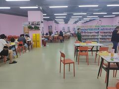 -新佳丽时尚广场