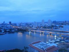 -阿瓦尼河滨曼谷酒店