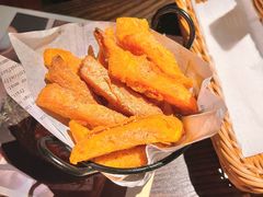-The Cheebat 锌吧·Bistro(体育西店)