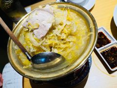 -关东小磨东北菜(上海长风大悦城店)