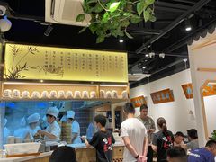 -馋三尺蟹粉小笼(人民广场店)