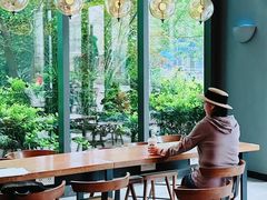 -星巴克(真如星光耀广场店)