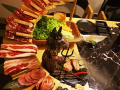 龍二招牌十五階梯烤肉-龍二烧肉酒场(九亭店)