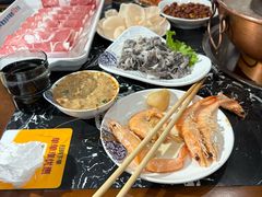 -楼外楼大刀肉传统火锅居(繁荣路店)