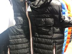 店内环境-文艺复兴百货(米兰大教堂广场店)