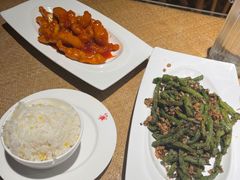 -渝信川菜 · 川味家常菜(财富购物中心店)