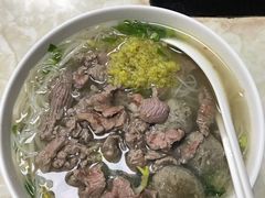 -华威达牛庄(黄埔大道西店)