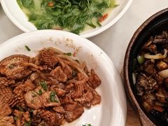 -五谷芳乳鸽王(海景店)