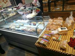 面包甜点陈列柜-欧佩拉(红星路店)