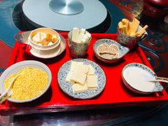 -九十九顶毡房(阜石路店)