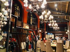 -铜锣湾·有麝自然香(重庆新天地店)