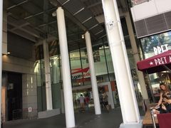 -东荟城名店仓