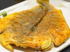 -赶海部落海鲜城(海阳路店)