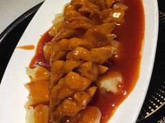 鸿运菠萝鱼-蛙蛙叫干锅年代(簋街总店)