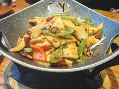 -东北人家铁锅炖(鞍山路店)