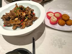 -鄱阳湖·江西小炒·瓦罐煨汤(五道口店)