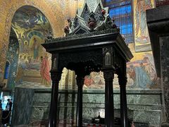 -滴血救世主教堂