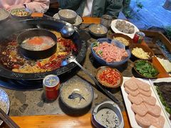-厚山庭院重庆老火锅