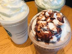 -星巴克臻选(成都九方店)