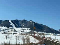 -丝绸之路山地度假区滑雪场