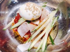 -江南猪肉商会无限续吃(弘大店)