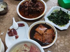 -山里人家土菜馆(茅山店)