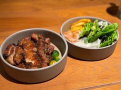 -SHAN山(前滩太古里店)