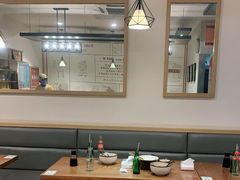 大堂-谭师爷龙抄手(白下路店)