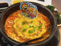 -灵芝妹子海鲜米线(瓦房店新玛特店)