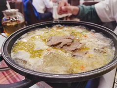 锅仔酸汤肥牛-巴依老爷新疆美食(清华东门店)