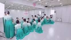 -艺佳舞蹈培训学校