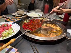 -廖掌柜·重庆鲜货火锅(上海首店)