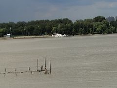 -人民防洪胜利纪念塔