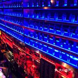 高颜值的一家酒吧哦