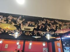 -老街烧烤大排档·地道湖北菜·龙虾馆(汉口火车站店)