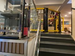 -思迈威健身(积玉桥万达店)