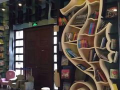 iphone_upload_pic-钟书阁(松江泰晤士小镇店)