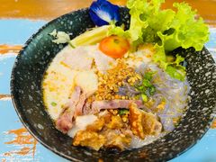 -蝶豆花蓝面条