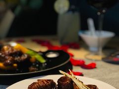 -穹六人间 people 6(岳阳路店)
