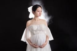 -iplus爱家高端孕妇摄影