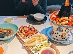 -湘鼎盛·大厨鲜炒湖南味(高新银泰店)
